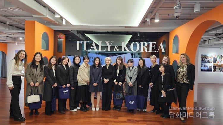 Italian Ambassador Emilia Gatto (center) poses with participants in the “Ambassador for a Day” event on March 8, 2024. ./ Courtesy of the Italian embassy