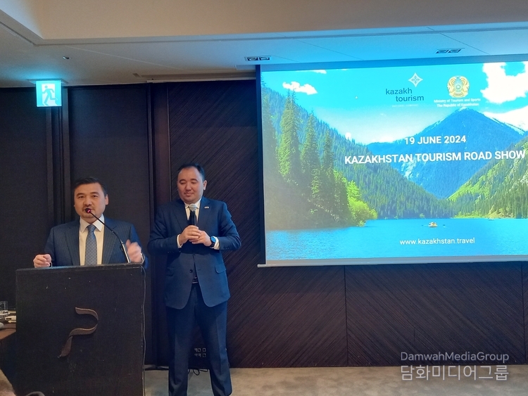 Ambassador Nurgali Arystanov of Kazakhstan in Korea delivers welcoming remarks at the Kazakhstan Tourism Roadshow held at The Plaza Hotel in Jung-gu, Seoul, on June 19.