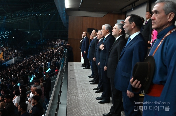 Distinguished international leaders and guests attend the opening ceremony.