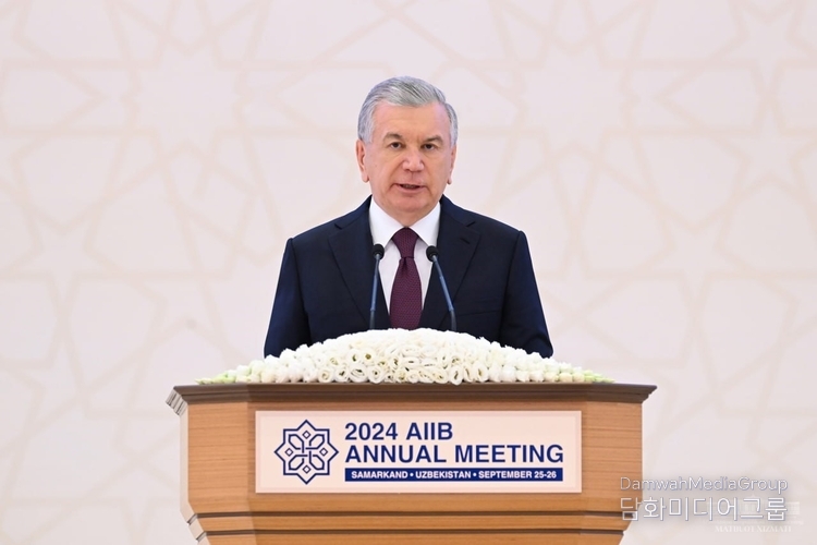 The President of the Republic of Uzbekistan Shavkat Mirziyoyev