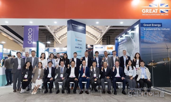 The British Embassy in Korea participated in the Asia Pacific Wind Energy Summit 2024 as the UK Pavilion, showcasing its offshore wind capabilities on Nov. 27.