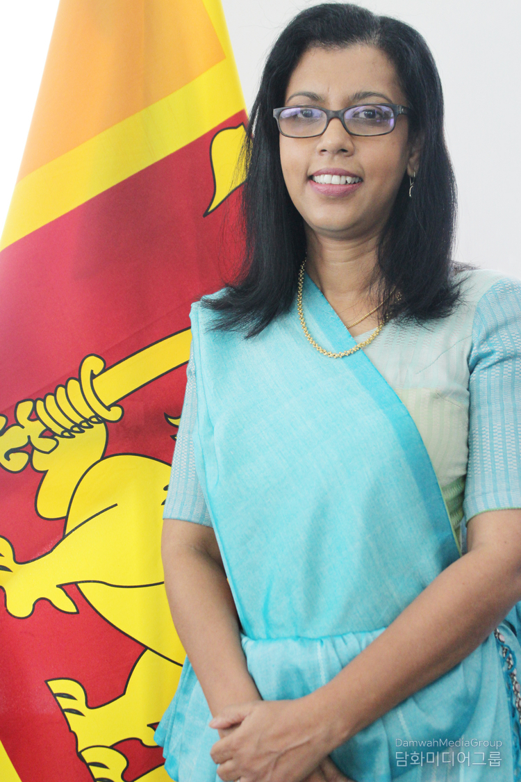 H.E. Savitri Indrachapa Panabokke, Amb. of Sri Lanka to Korea