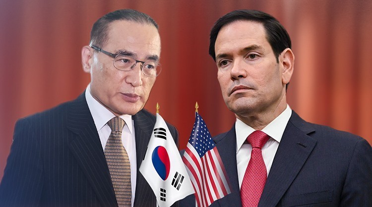 National Security Advisor Wi Sung-lac (left) and U.S. Secretary of State and National Security Advisor Marco Rubio