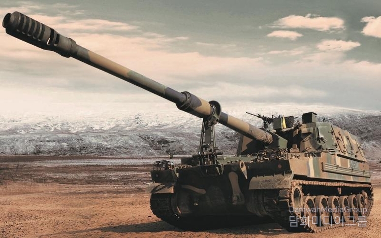 South Korea ranked second in weapons exports to NATO member states from 2020-24 after the U.S. Shown is the domestically developed K9 self-propelled howitzer. / Courtesy of Hanwha Group