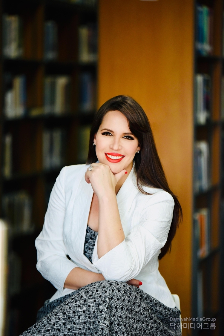 Angie Shakira Martínez Tejera, Ambassador Extraordinary and Plenipotentiary of the Dominican Republic to the Republic of Korea