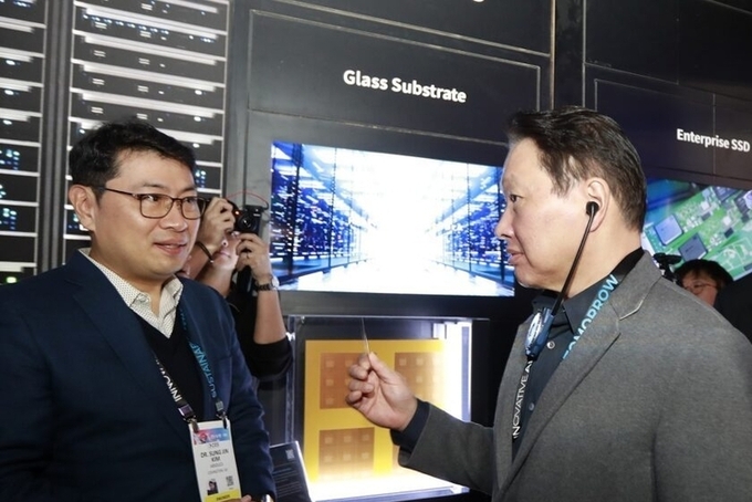 SK Group and AWS team up to build cloud computing infrastructure