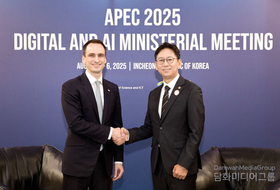 MSIT Minister Bae meets with head of the White House OSTP