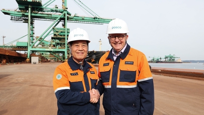 POSCO Group Chairman Chang meets with Australian Prime Minister Albanese