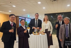 Exhibition focuses on environmental issues and Korea-Canada Cooperation