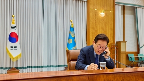 ROK President Lee Speaks with NATO Secretary General Rutte